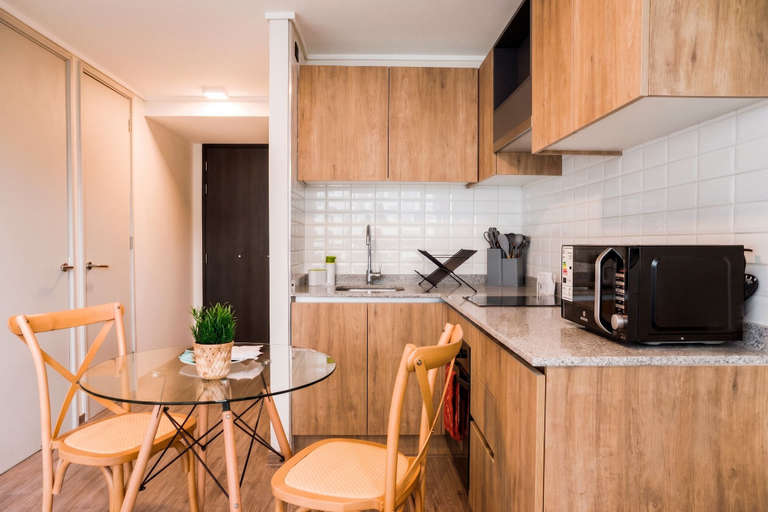 Private kitchen 2, Chic Las Condes 1BR1BA Pool & Gym, Cordillera