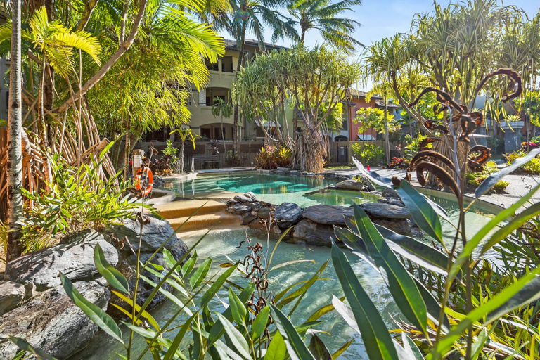 Room 3, The Hideaway at Cairns One Resort Living Near CBD, Cairns