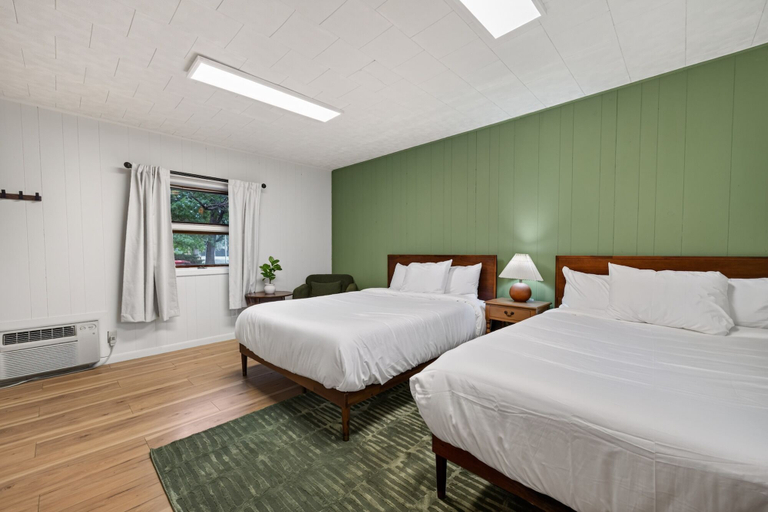 Room 3, Oak Crest Motel, Adams