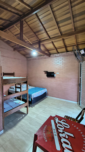Room 4, Recanto Raios do Sol, Caldas