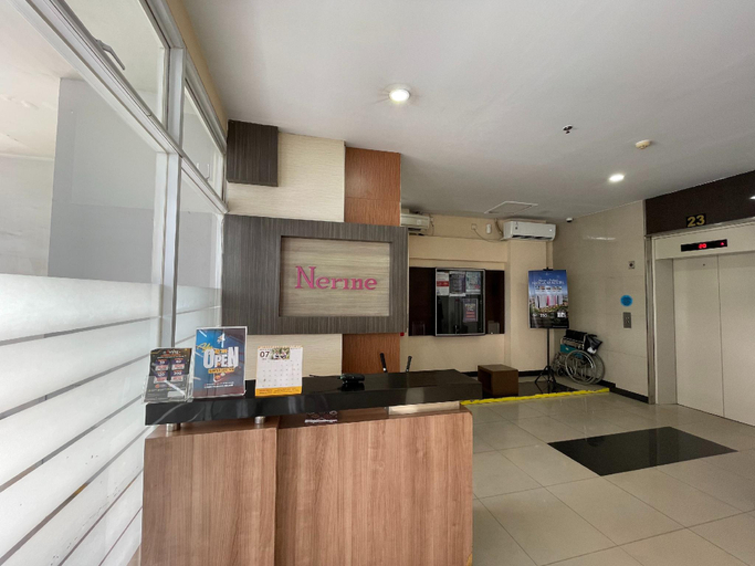 Lobby 5, Apartmen Green Pramuka By Erna.WD, Central Jakarta