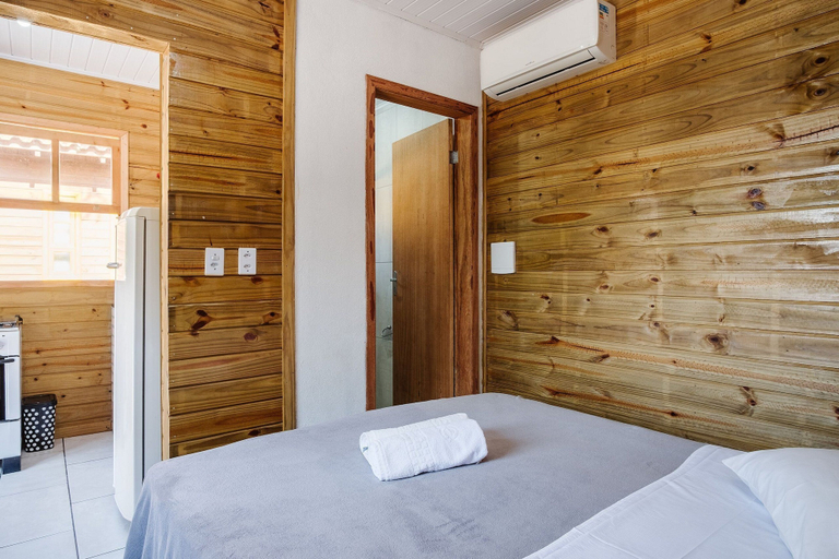 Room 2, Cozy Cabin 10 min From Praia do Rosa Prj025, Imbituba