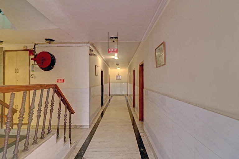Public Area 2, HOTEL SINGH CONTINENTAL, Delhi