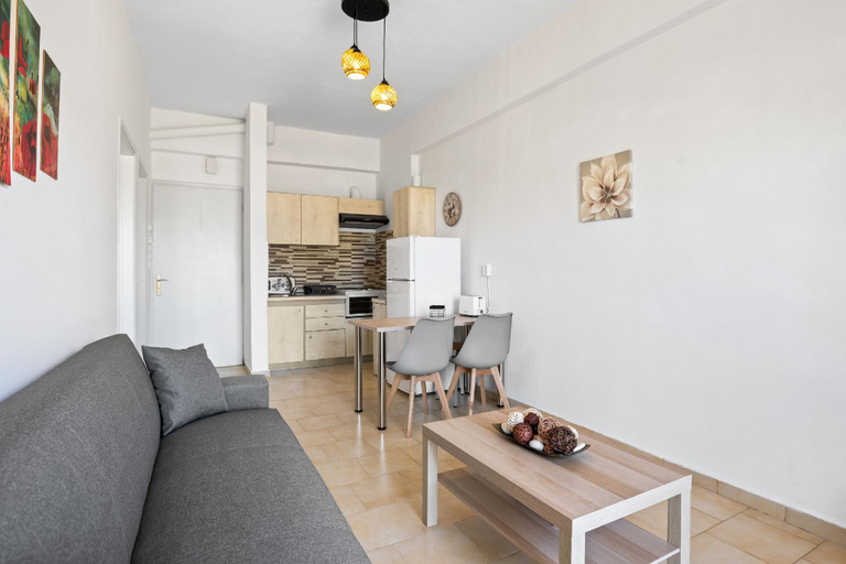 4, Sun Beach Apartment in Chania 3, Crete