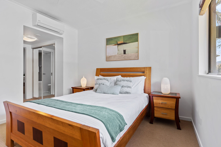 Room 2, The Hideaway at Cairns One Resort Living Near CBD, Cairns
