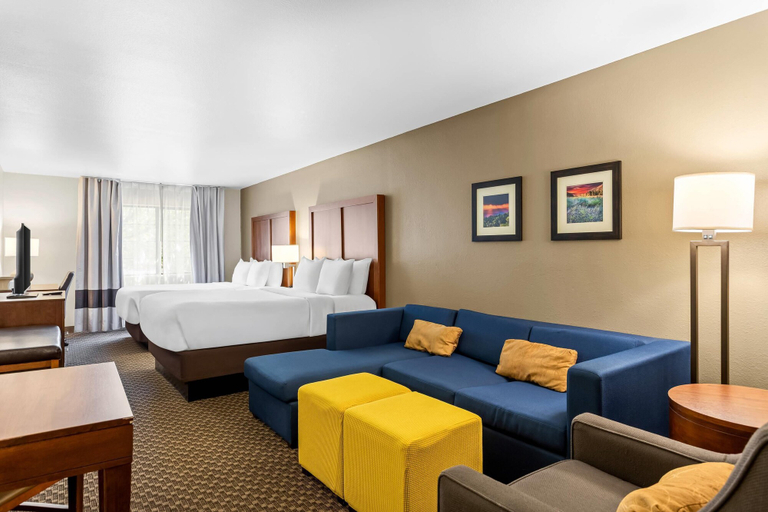 Bedroom 3, Comfort Inn & Suites Midtown, Lincoln