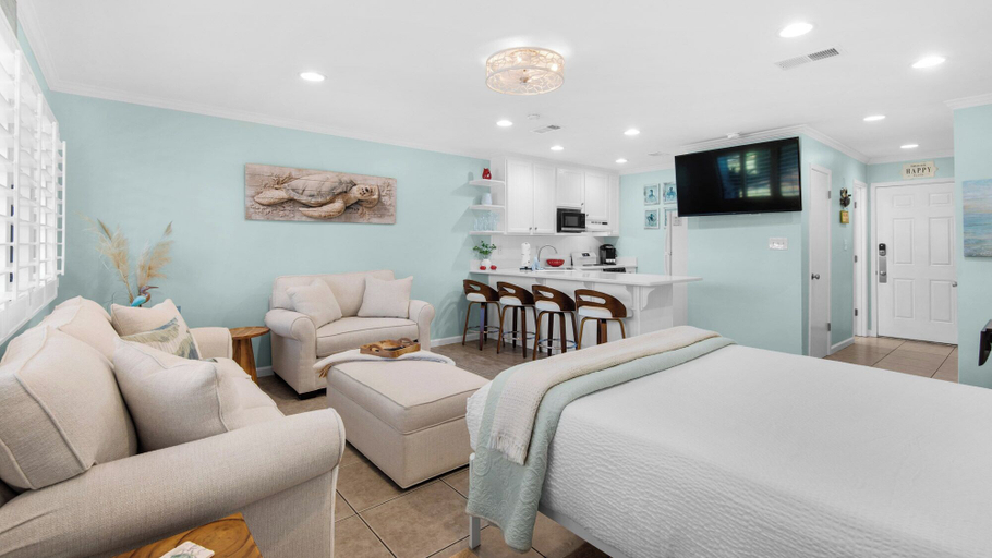 Bedroom 1, Hidden Beach Villas, Walton