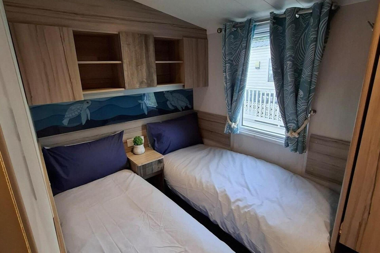 Room 3, Seaside Escape Lodge in Port Seton Sands, East Lothian