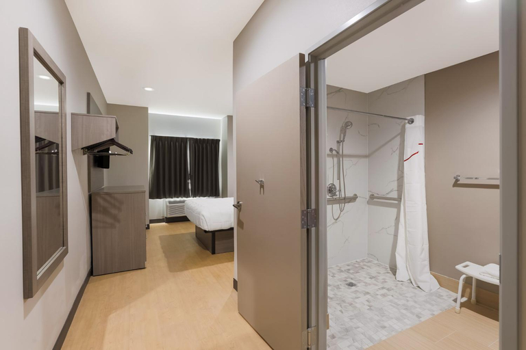 Bedroom 3, Super in Sulphur, Calcasieu