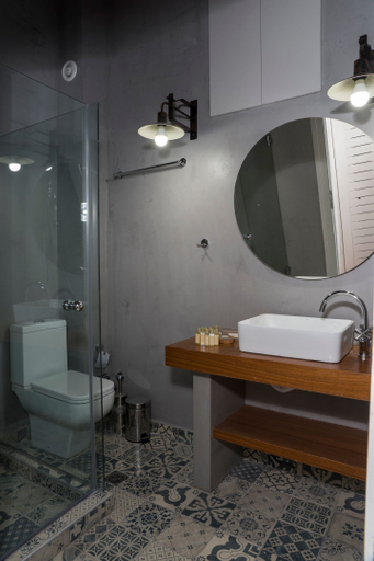 Bathroom 3, Elia Daliani Suites, Crete