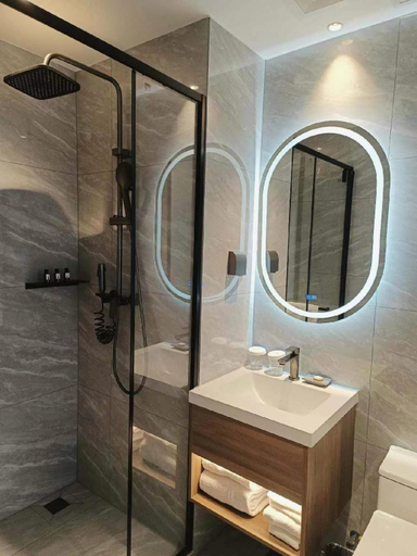 Bathroom, Calais hotel, Shenzhen