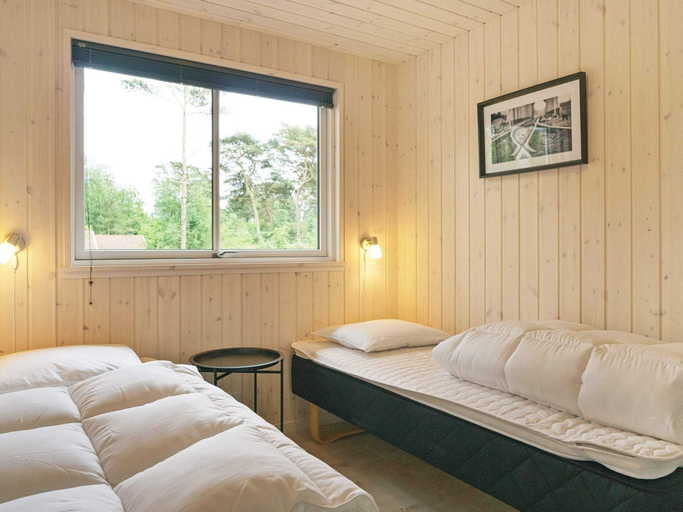 Bedroom 2, 5 Star Holiday Home in Nexo, Bornholm