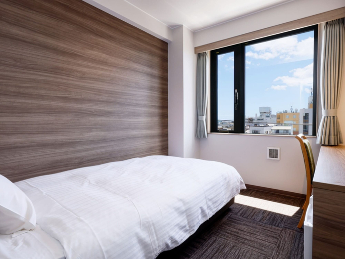 Bedroom 2, Hotel Kii Tanabe, Kyōtanabe