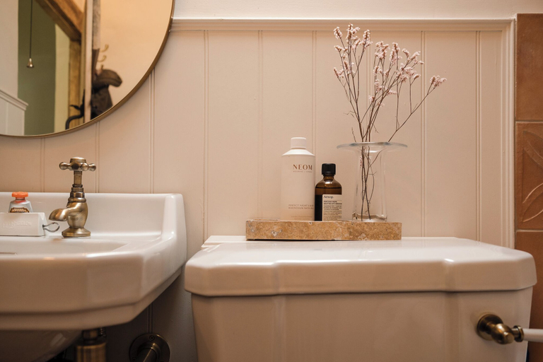 Bathroom 5, Boutique Cottage near Soho Farmhouse, Oxfordshire