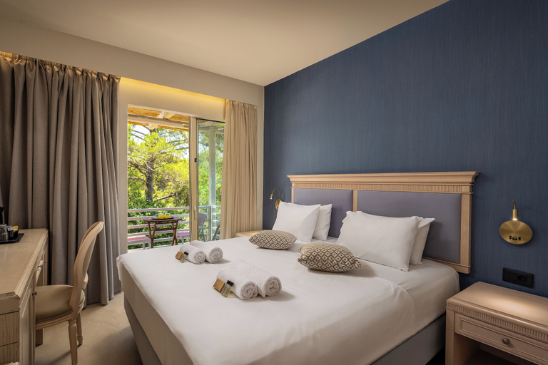 Bedroom 2, Trees Art Hotel & Suites, South Aegean