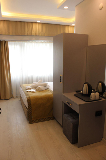 Bedroom 4, Class Hotel, Merkez