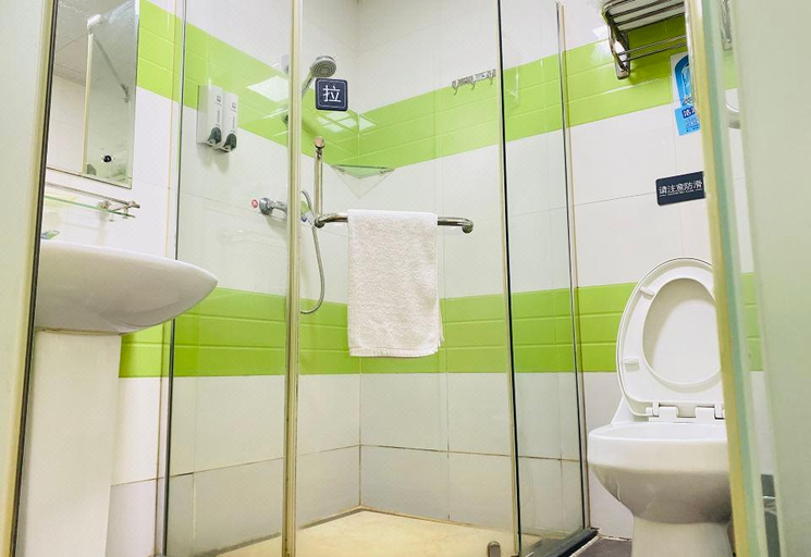Bathroom, 7 Days Inn, Shenzhen
