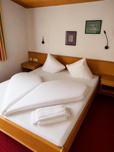 Room 3, Schönmoosalm, Zell am See