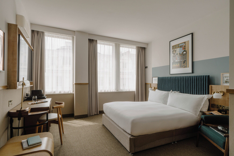 Bedroom 3, Club Quarters Hotel St Paul's, London, London