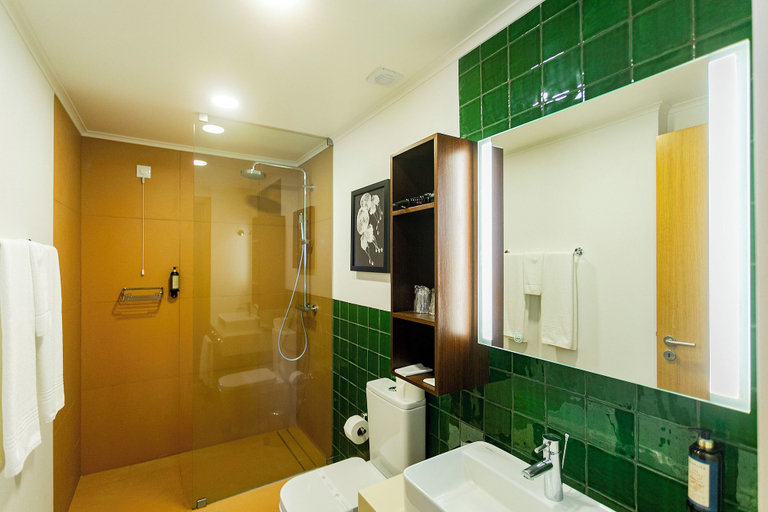 Bathroom 4, Hotel Ponta Delgada, Ponta Delgada