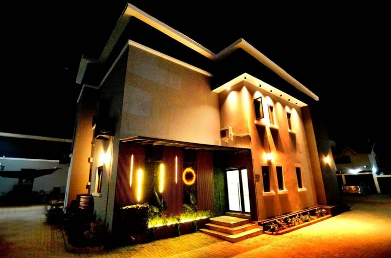 Exterior 4, Aduke's Residence, AbujaMun