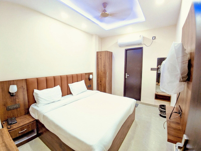 Room 2, Pawan Kunj Stay And Food, Kaushambi