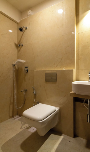 Bathroom 5, Union at BKC, Mumbai Suburban
