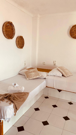 2, Es grop apartamentos , Baleares