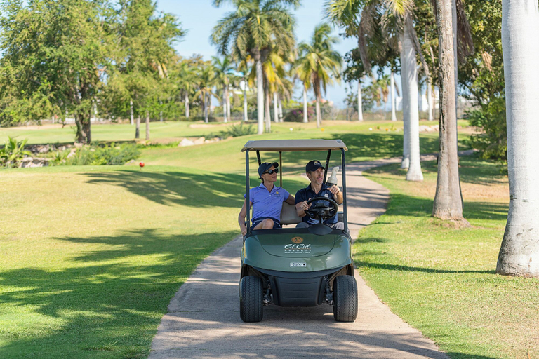 Golf cart, El Cid El Moro Beach Hotel - All Inclusive, Mazatlán