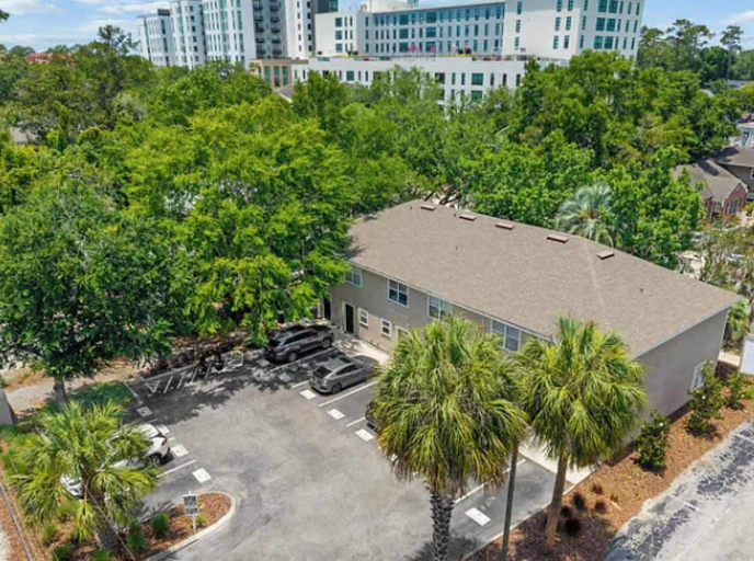 Room 2, UF Campus Townhome - Full Kitchen 2 BR Pets OK, Alachua