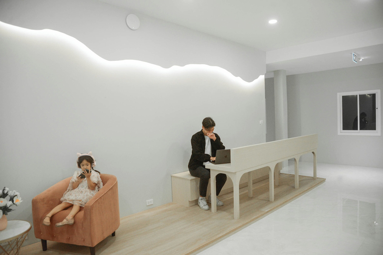 Lobby 1, Chochana Hometel Phuket Old Town, Pulau Phuket