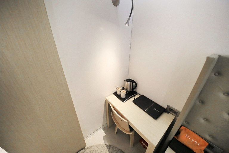 Bathroom 4, Yeoksam Richwell Hotel, Gangnam