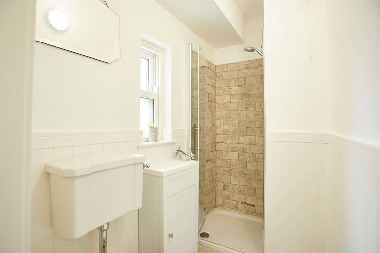 Bathroom, Host Stay Harbour Cottage, Redcar and Cleveland