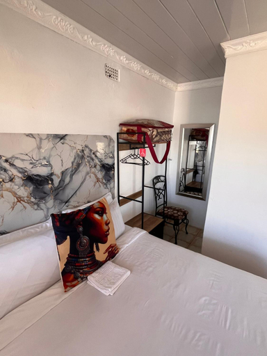 Bedroom 3, Nairobi Guesthouse, Dr Kenneth Kaunda