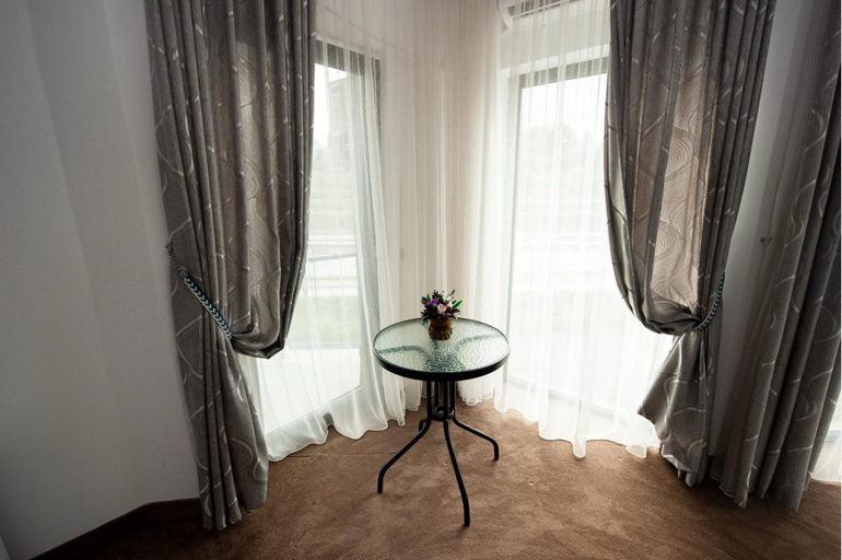 Others 4, Cittadini Residence, Navodari