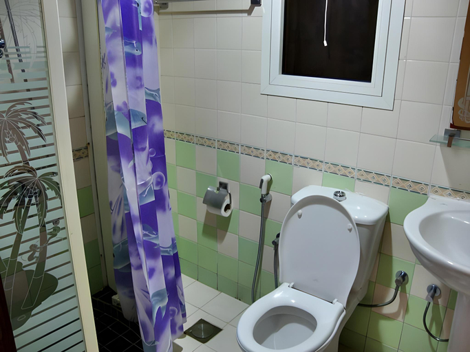 Bathroom 2, Habib Hotel Apartments, Ajman
