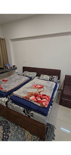 Room 5, Trans Bharath Heli Guest House, Rudraprayag
