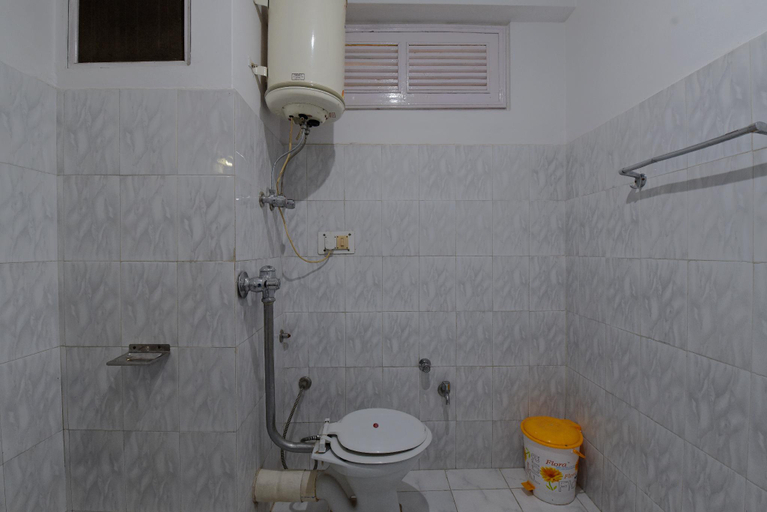 Bathroom, Sita Cottage, Kullu