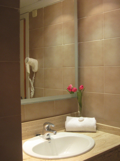 Bathroom 3, Inturotel Cala Azul Garden, Baleares