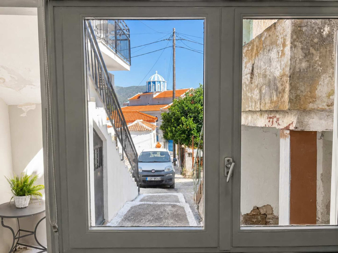 Room 3, The Yellow Donkey Koumeika Traditional Gem Samos, North Aegean