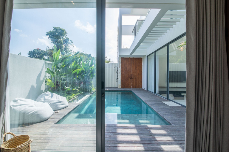 Room 2, Casa Rio-beautiful 3br Villa Center Seminyak, Badung