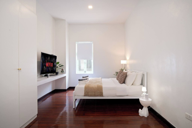 Room 4, Spacious Heritage House Prime Location Family Stay, Bang Rak