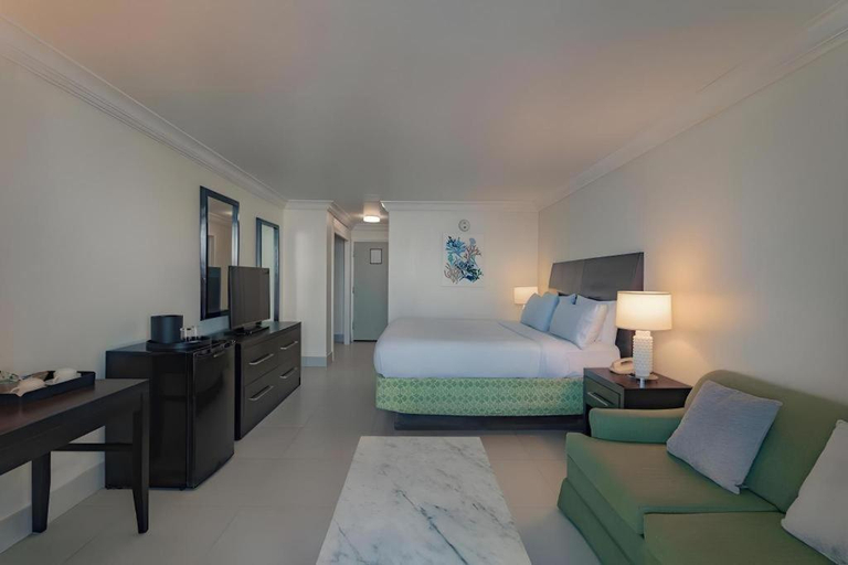 Bedroom 2, Catalonia Montego Bay - All Inclusive