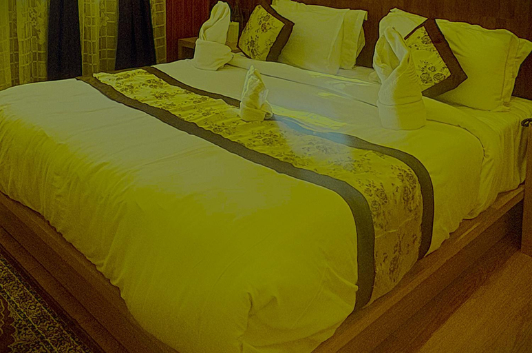 Bedroom 3, Shubham Hotel In ghaziabad, Ghaziabad