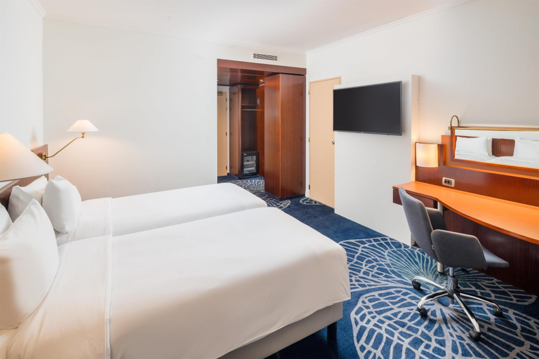 Bedroom 3, Radisson Blu Hotel Amsterdam Airport Schiphol, Haarlemmermeer