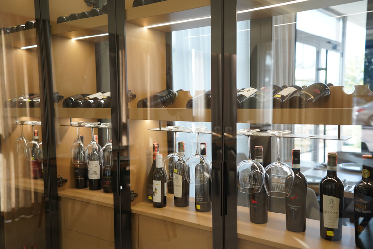 Food & Drinks 4, Lord Hotel & Restaurant at AutoStation, Tiranës