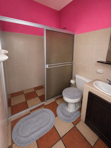 Bathroom 3, Hospedaje valeria, Granada