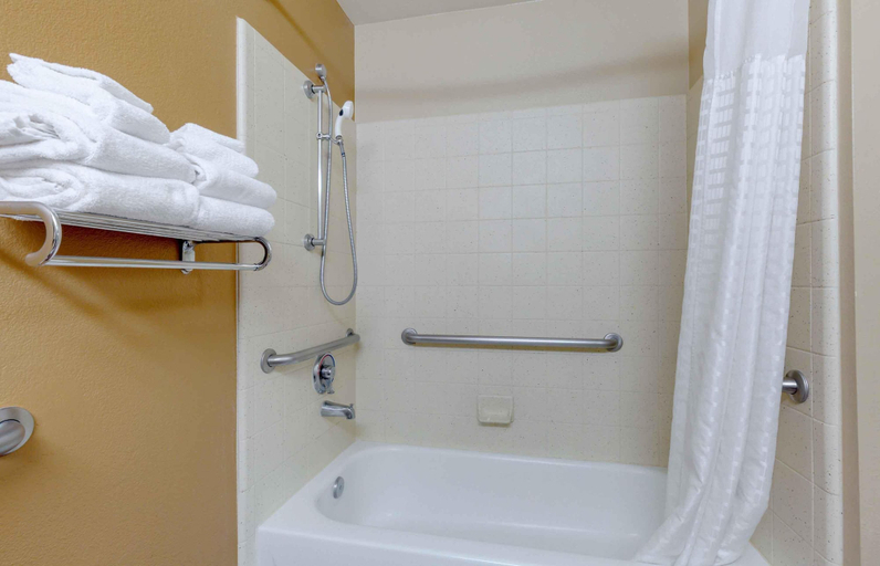 Bathroom 4, Extended Stay America Suites Washington DC Fairfax Fair Oaks, Fairfax