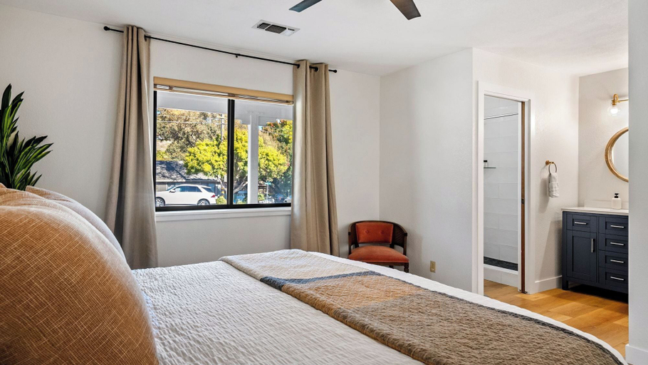 Interior 5, Prickly Pear Paso by Avantstay Fire Pit + BBQ Patio Walkable Downtown Paso, San Luis Obispo