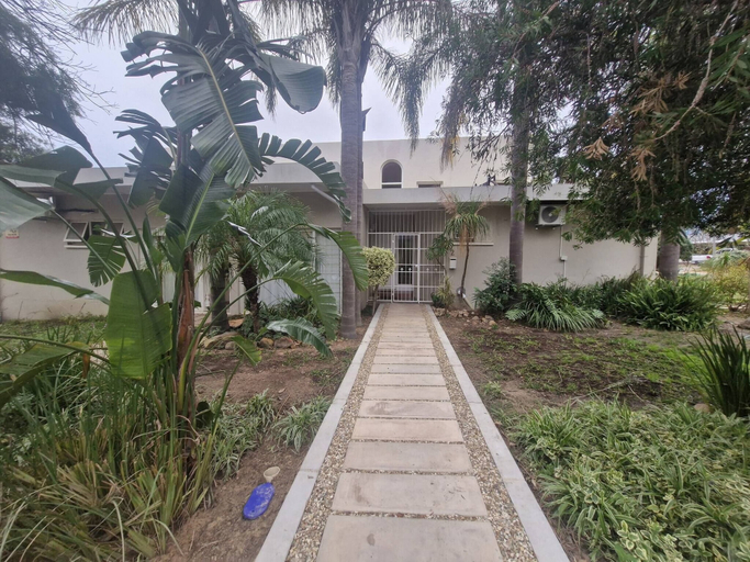 Garden 2, Airconditioned 3 Bedroom, Cape Winelands